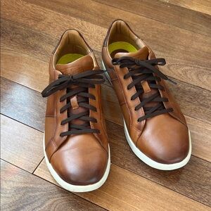 Florsheim Tan Leather Sneakers